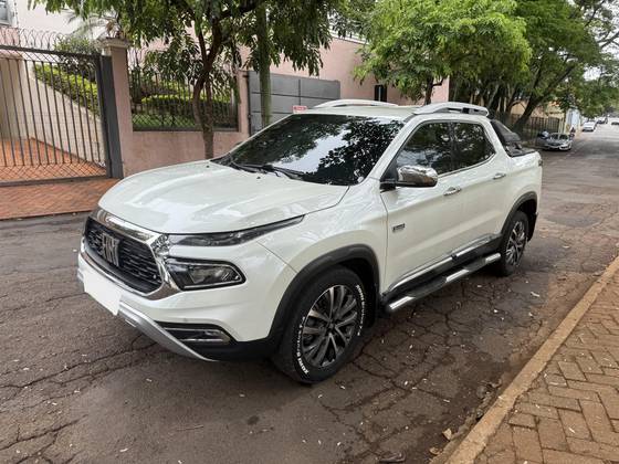 FIAT TORO 2.0 16V TURBO DIESEL RANCH 4WD AT9